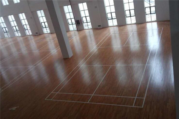 实木运动地板--贵州六盘水市第十中学体育馆成功案例