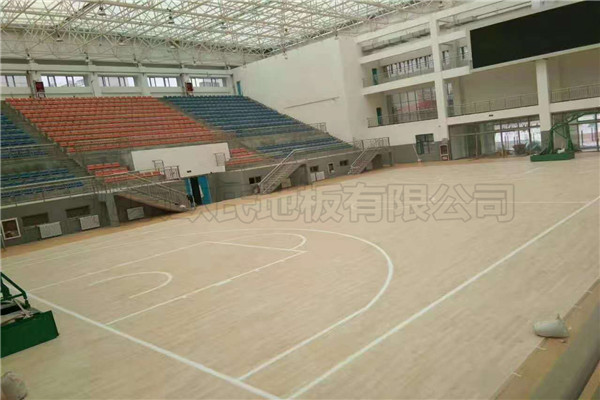 篮球木地板--青海省黄南州体育馆成功案例